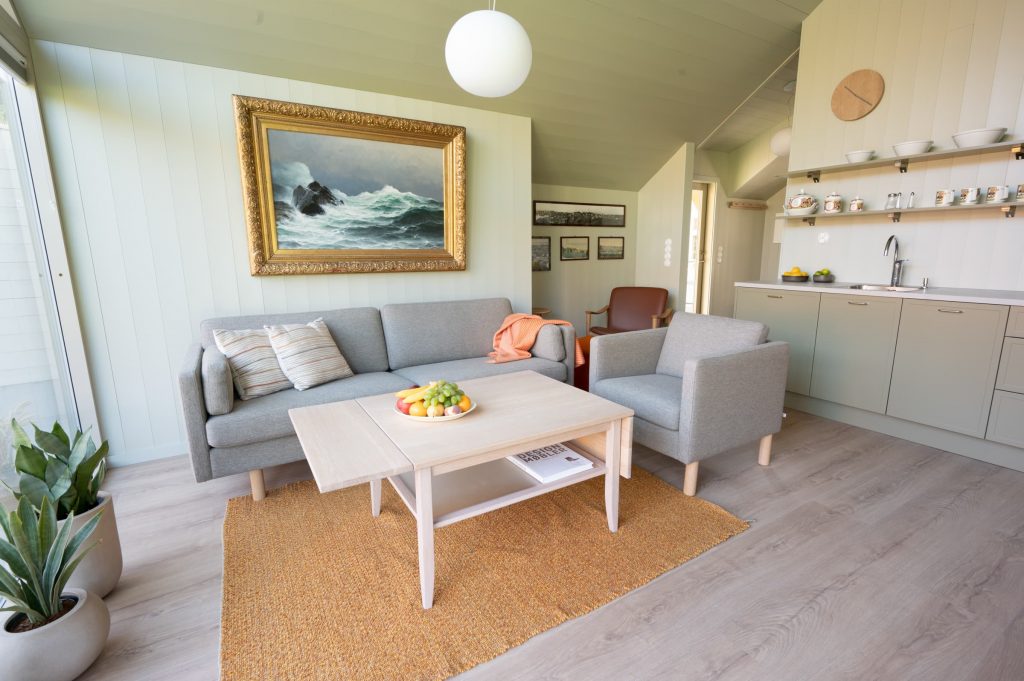 Lauritz Lodge interior